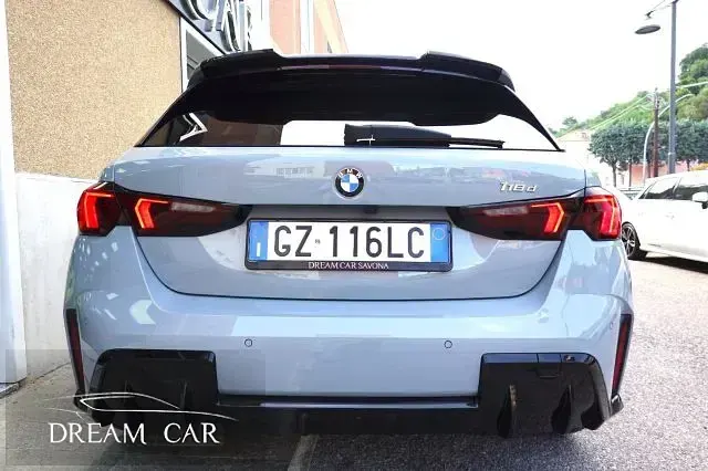 Usata BMW 118 M Sport 150 CV (110 kW) 2025 Grigio metallizzato Utilitaria
