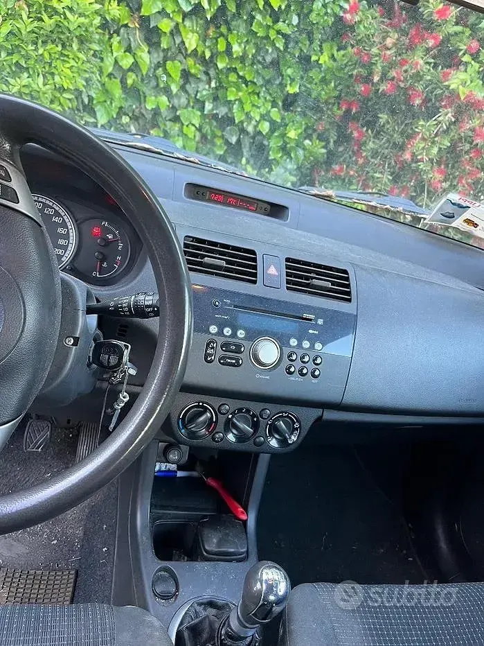 Usata Suzuki Swift 69 CV (50 kW) 2007 Utilitaria