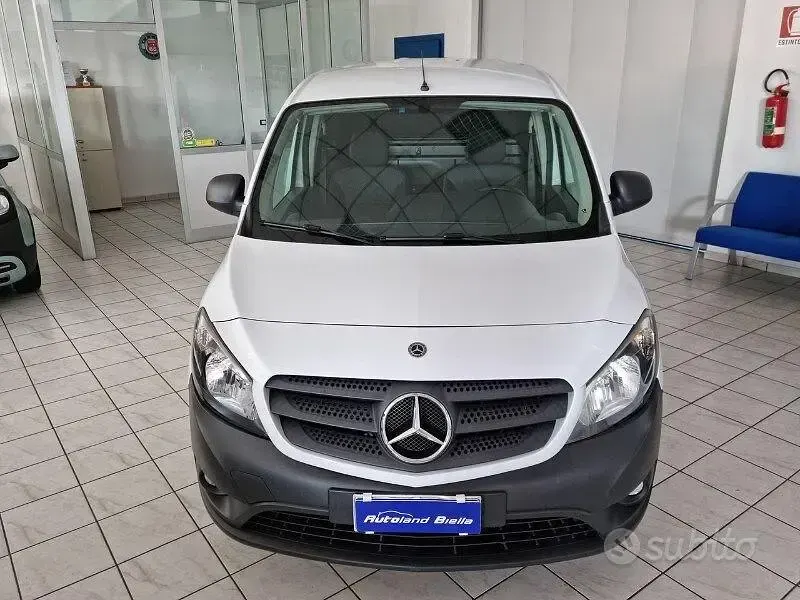 Begagnad Mercedes Citan 111 116 HK (85 kW) 2021 Vit Van