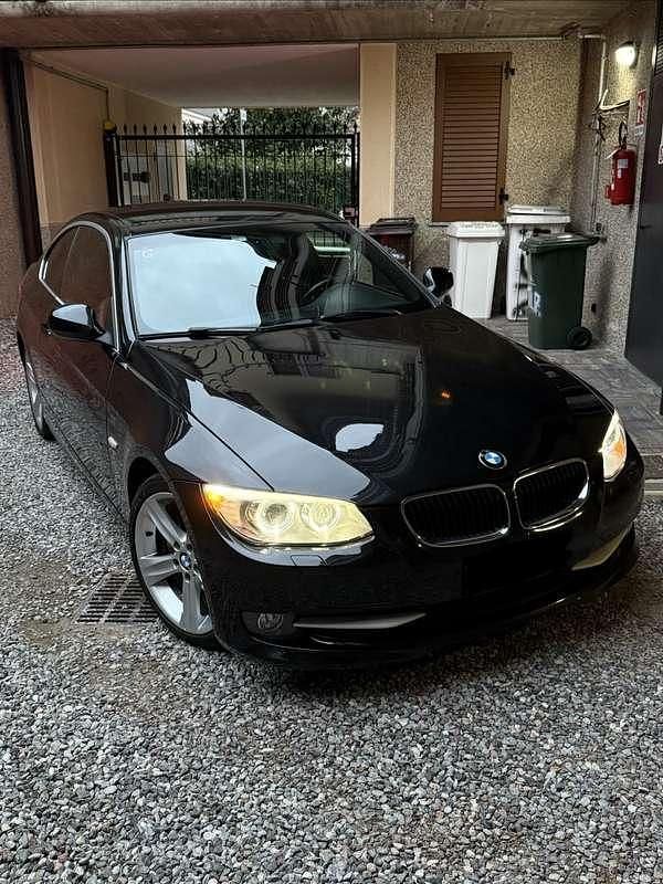 Usata BMW 320 184 CV (135 kW) 2013 Coupé