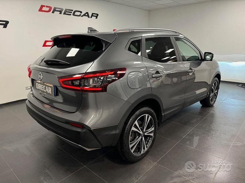 Usata Nissan Qashqai N-Connecta 116 CV (85 kW) 2020 Grigio SUV