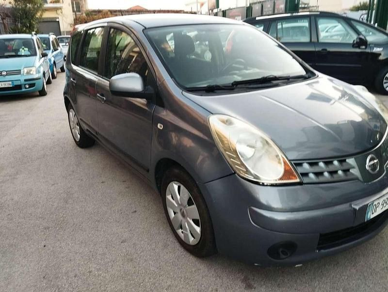 Usata Nissan Note Tekna 86 CV (63 kW) 2008 Grigio Monovolume