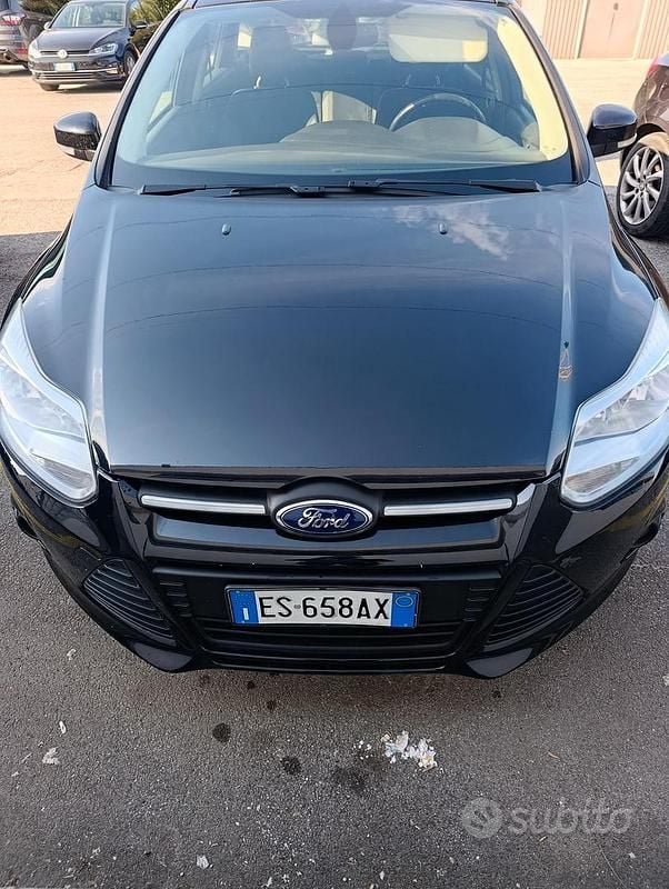 Usata Ford Focus 120 CV (88 kW) 2013 Nero Berlina