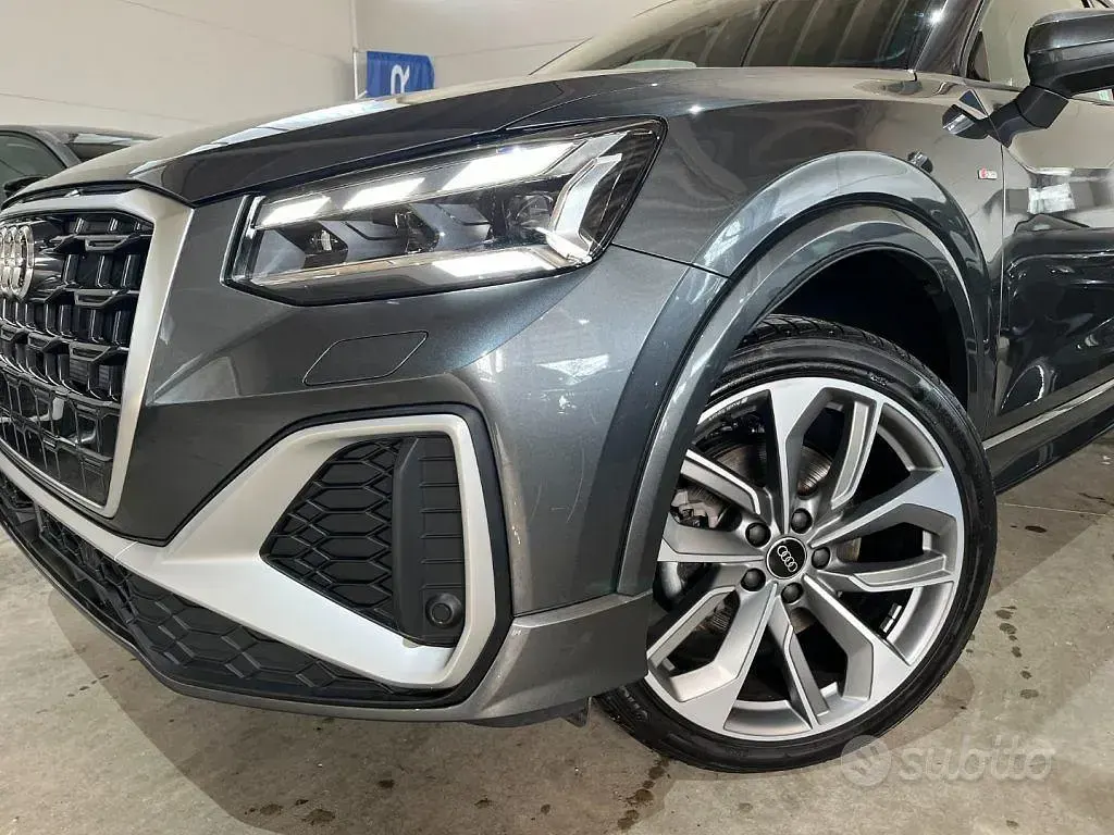 Occasion Audi Q2 S-Line 150 ch (110 kW) 2025 Gris SUV