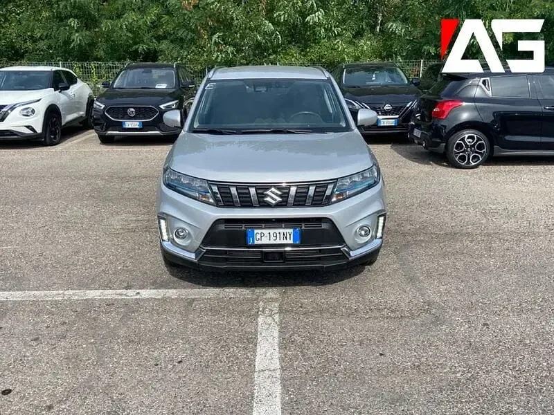Usata Suzuki Vitara Cool 129 CV (94 kW) 2023 Grigio SUV