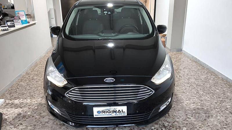 Usata Ford C-MAX Titanium 120 CV (88 kW) 2015 Nero Monovolume
