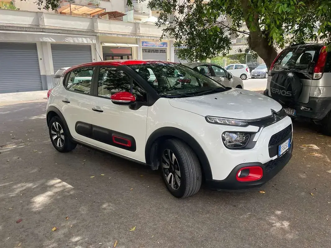 Usata Citroën C3 Feel 110 CV (80 kW) 2021 Bianco Utilitaria