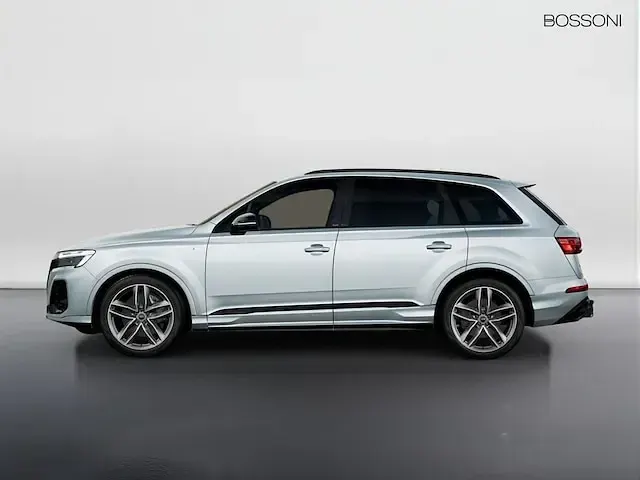 Usata Audi Q7 S-Line 286 CV (210 kW) 2024 Grigio SUV