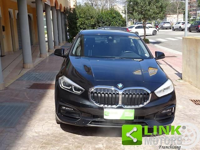 Usata BMW 116 Sport Line 115 CV (84 kW) 2020 Nero Utilitaria