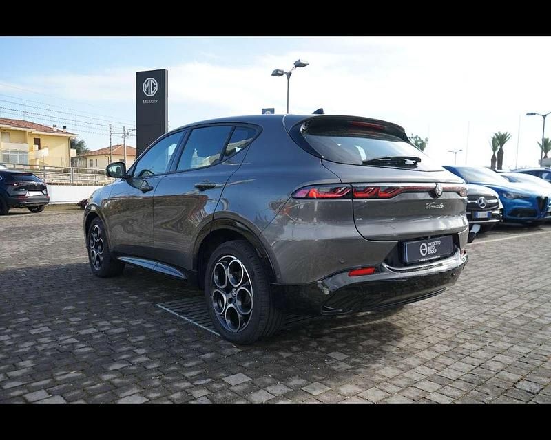 Usata Alfa Romeo Tonale Sprint 131 CV (96 kW) 2024 Grigio vesuvio SUV