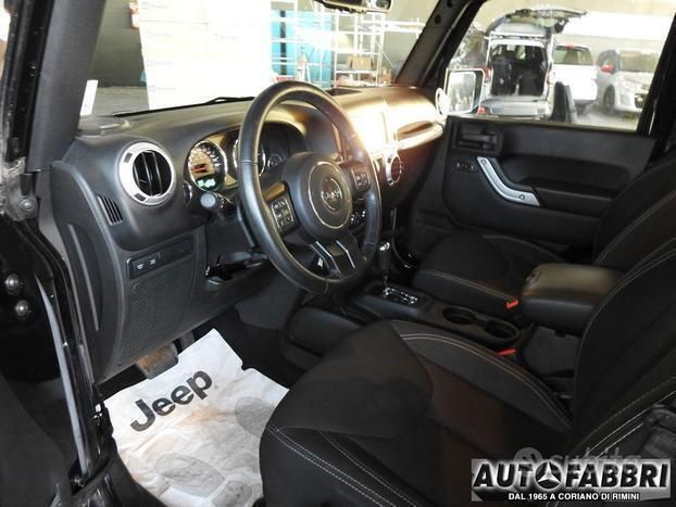 Usata Jeep Wrangler Sahara 199 CV (146 kW) 2017 SUV