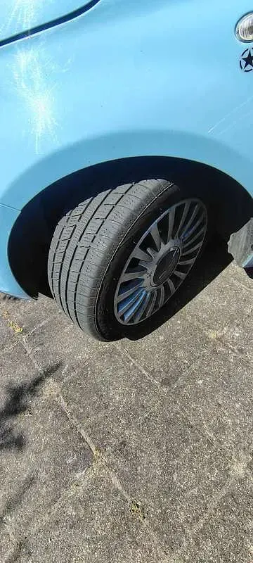 Usata Fiat 500 Pop 86 CV (63 kW) 2010 Blu/azzurro Utilitaria