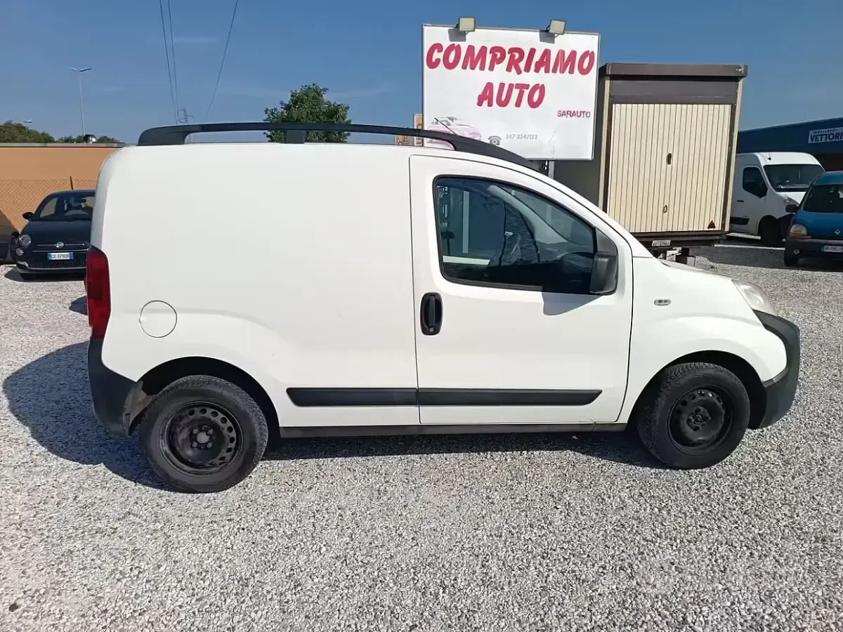 Usata Fiat Fiorino 75 CV (55 kW) 2010 Bianco Monovolume