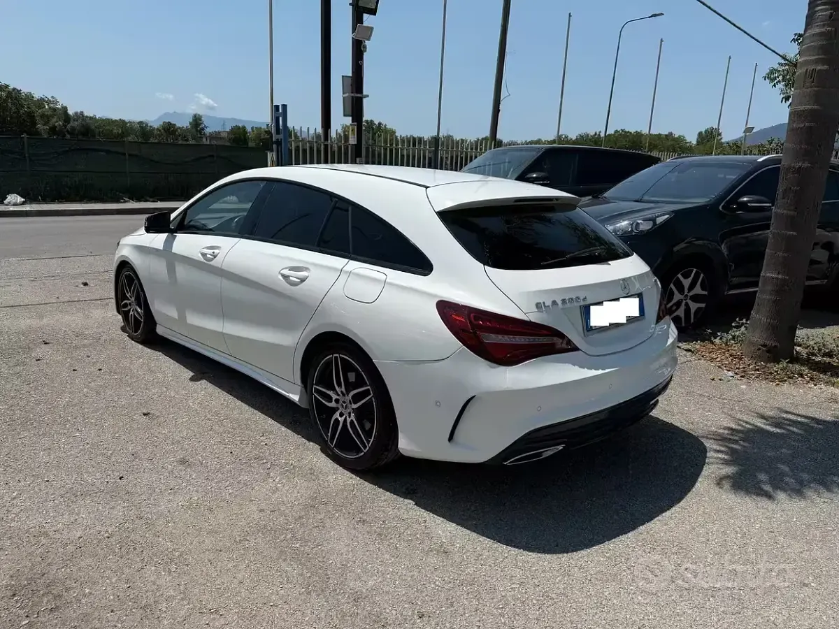Usata Mercedes CLA200 Premium 136 CV (100 kW) 2019 Bianco Coupé