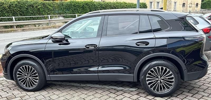 Usata VW Tiguan 131 CV (96 kW) 2024 Nero SUV