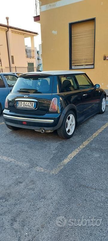 Usata Mini Cooper 2002 Blu Utilitaria