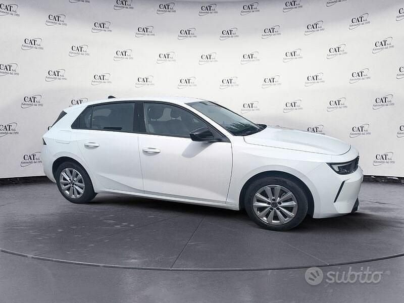 Usata Opel Astra 131 CV (96 kW) 2023 Bianco Berlina