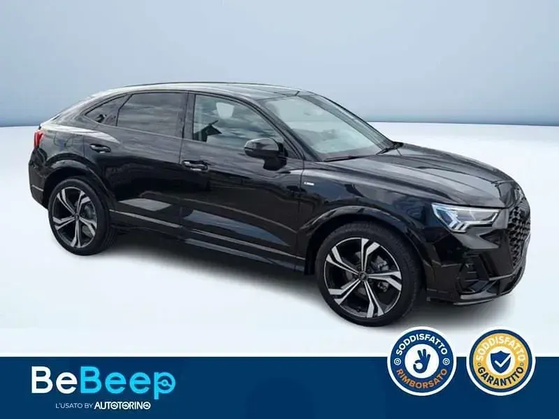Usata Audi Q3 Sportback S-Line 150 CV (110 kW) 2021 Nero metallizzato SUV