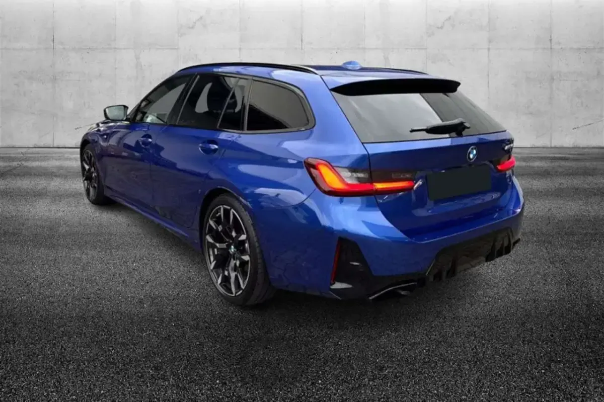 Usata BMW M340 M Sport 340 CV (250 kW) 2025 Blu/azzurro Berlina