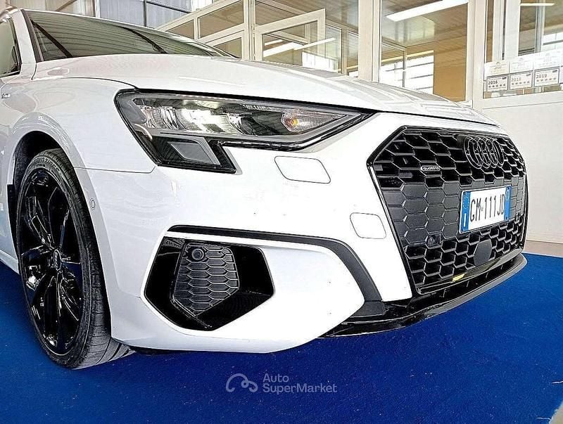 Usata Audi A3 S-Line 200 CV (147 kW) 2022 Bianco Berlina