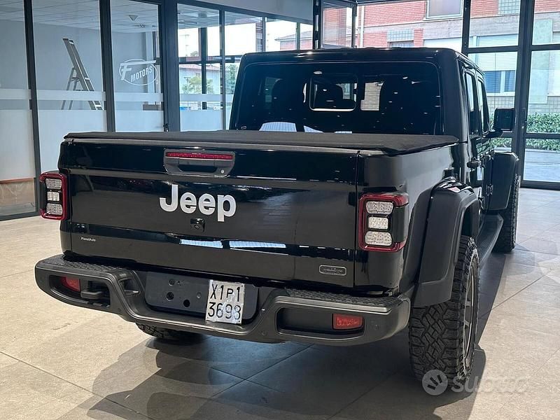 Usata Jeep Gladiator 264 CV (194 kW) 2021 Nero Pick-up