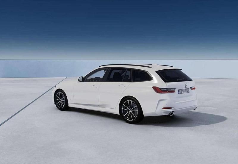 Nuova BMW 318 Comfort Edition 150 CV (110 kW) 2025 Alpin white Station wagon