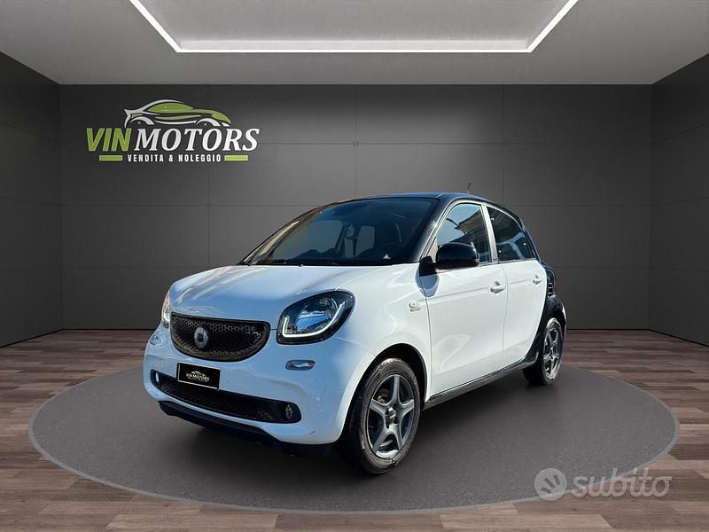 Usata Smart ForFour Prime 70 CV (51 kW) 2016 Bianco Utilitaria