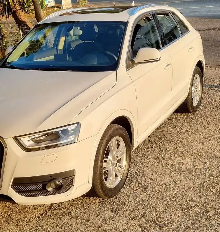 Usata Audi Q3 Ambiente 140 CV (102 kW) 2014 Bianco SUV