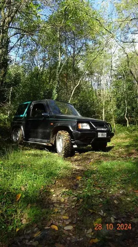 Usata Suzuki Vitara 77 CV (56 kW) 1991 Nero Cabrio