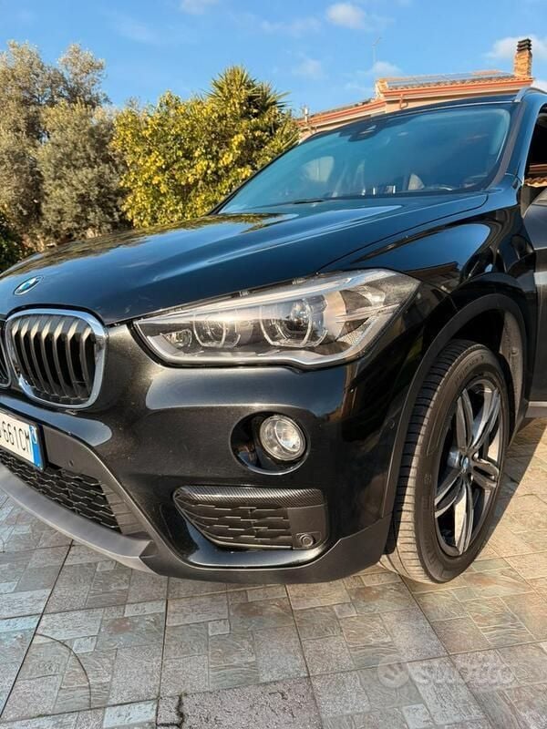 Usata BMW X1 150 CV (110 kW) 2017 Nero SUV