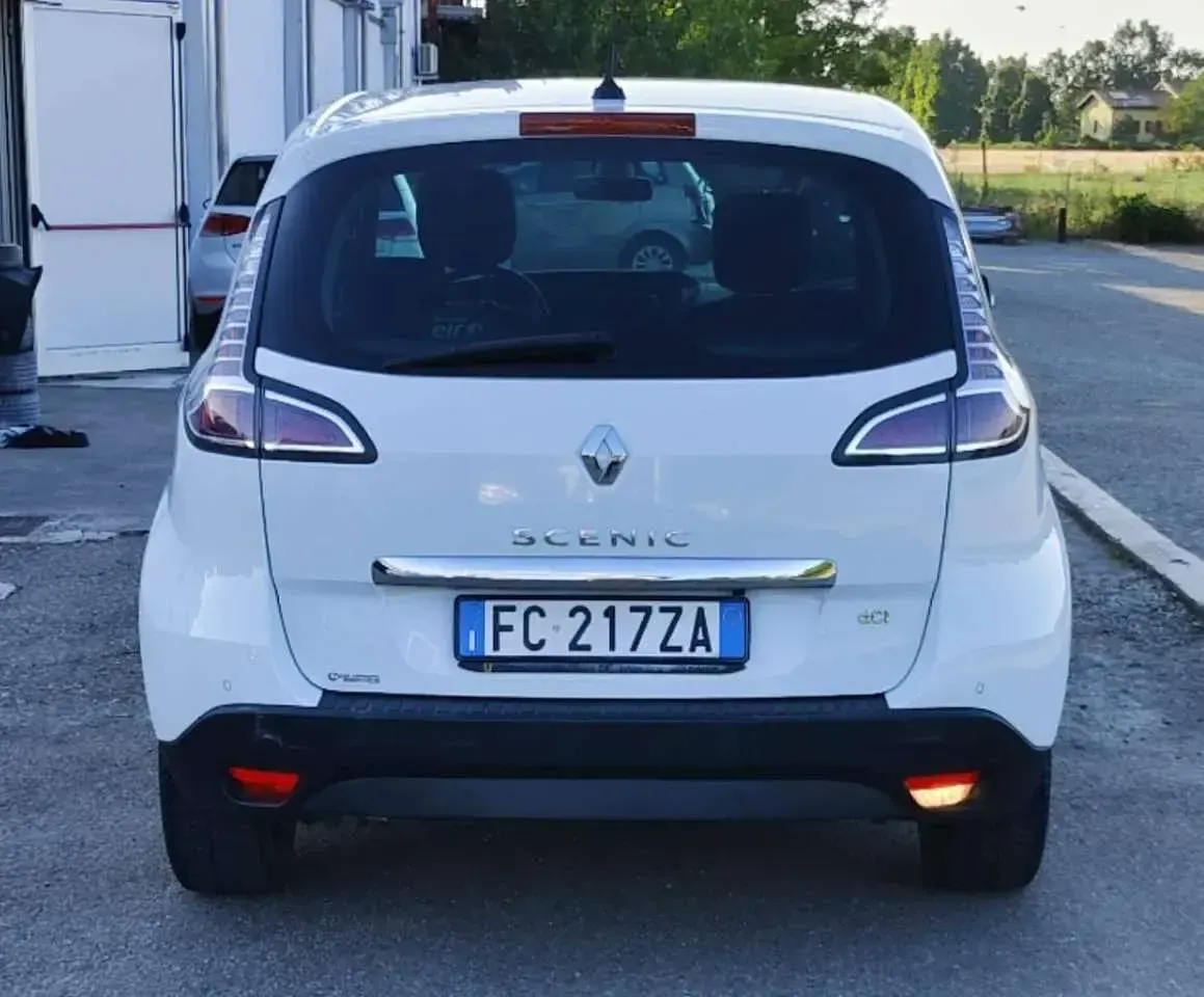Usata Renault Scénic III Bose Edition 110 CV (80 kW) 2016 Other Monovolume