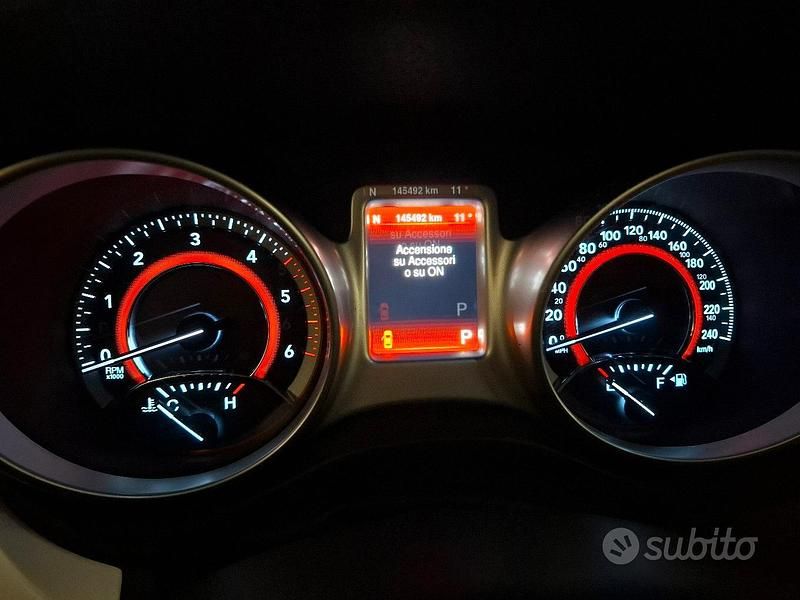 Usata Fiat Freemont Lounge 170 CV (125 kW) 2014 Nero SUV