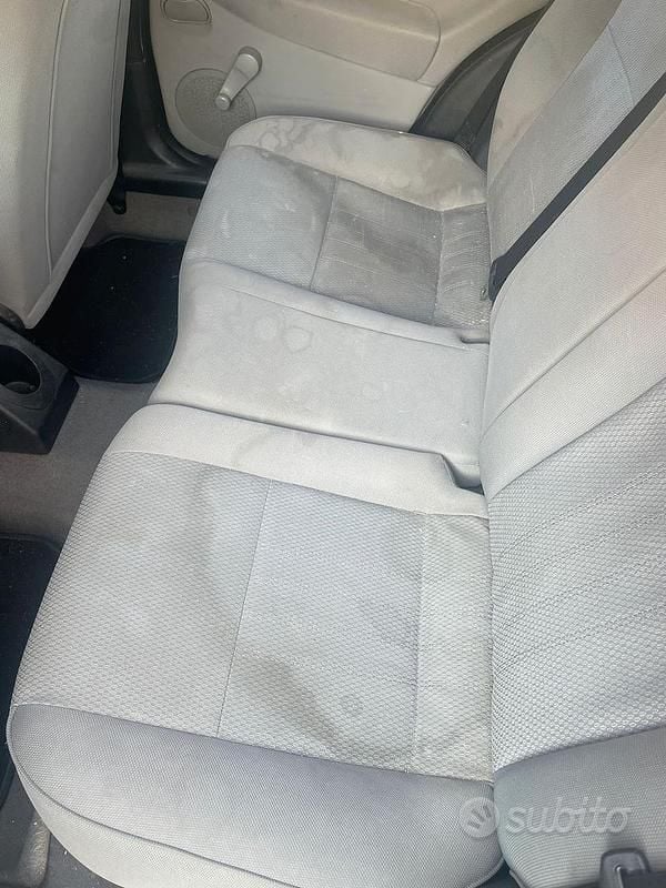 Usata Alfa Romeo 147 150 CV (110 kW) 2008 Utilitaria