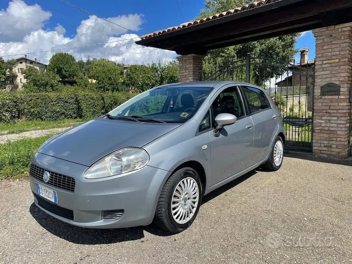 Usata Fiat Grande Punto 65 CV (47 kW) 2006 Utilitaria