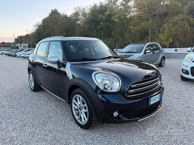 Usata Mini Cooper Countryman Business 143 CV (105 kW) 2016 Blu SUV