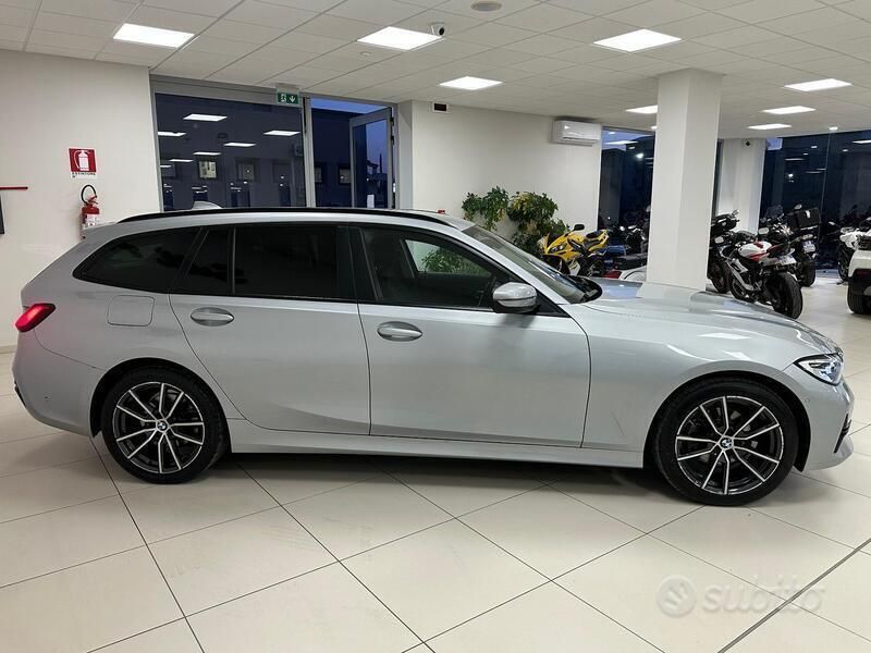Usata BMW 320e Sport Line 190 CV (139 kW) 2021 Argento Station wagon