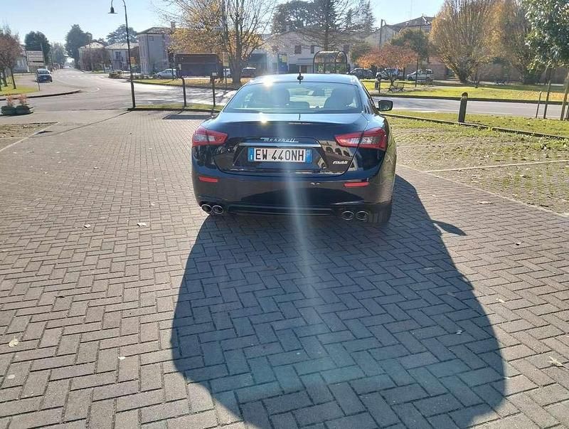 Usata Maserati Ghibli 275 CV (202 kW) 2014 Nero Berlina