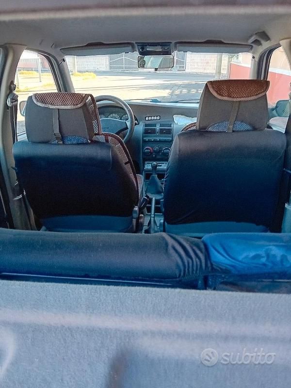 Usata Fiat Punto 73 CV (53 kW) 1996 Utilitaria