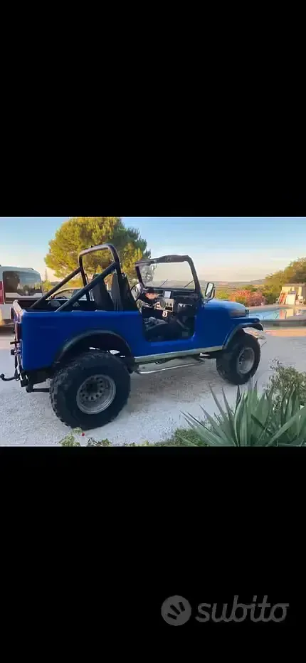 Usata Jeep CJ 1981 Bluazzurro SUV