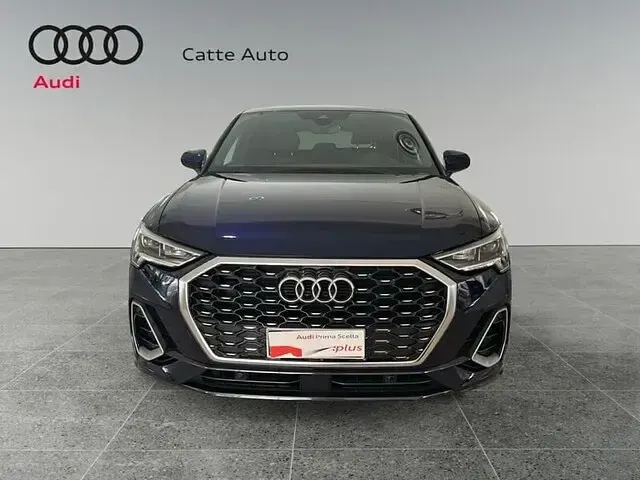 Usata Audi Q3 Sportback S-Line 150 CV (110 kW) 2024 Blu navarra metallizzato SUV