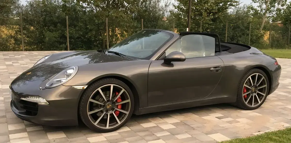 Usata Porsche 991 400 CV (294 kW) 2012 Grigio Cabrio