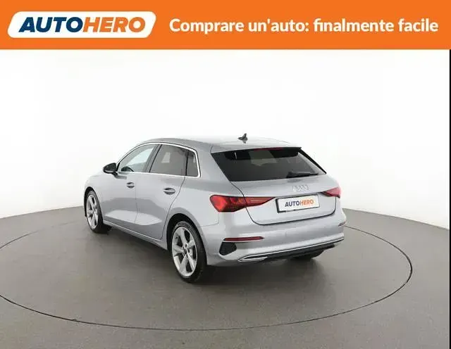 Usata Audi A3 Sportback Advanced 149 CV (109 kW) 2021 Argento Utilitaria