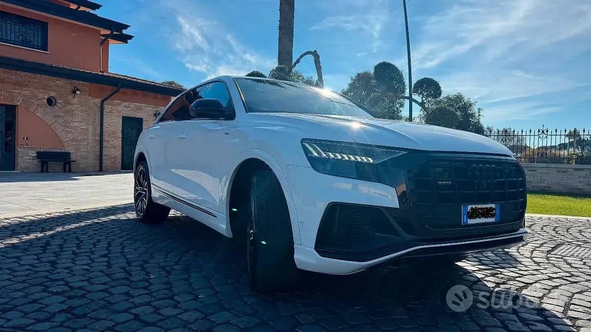 Usata Audi Q8 Sport 340 CV (250 kW) 2022 Bianco SUV