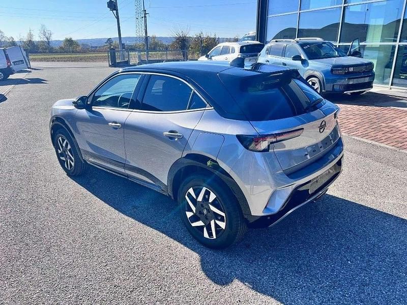 Nuova Opel Mokka 136 CV (100 kW) 2025 Grigio medio SUV