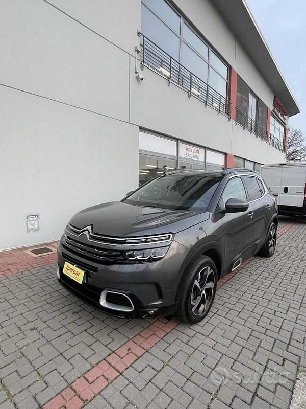 Grigio Usata 2022 Citroën C5 Shine Tre volumi | 17.800 € (Buon prezzo) - Immagine 1/4