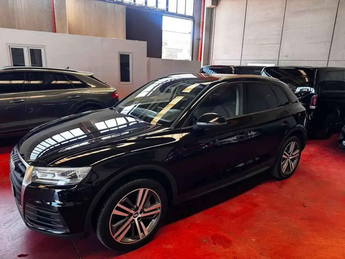Usata Audi Q5 Ambiente 190 CV (139 kW) 2017 Nero SUV