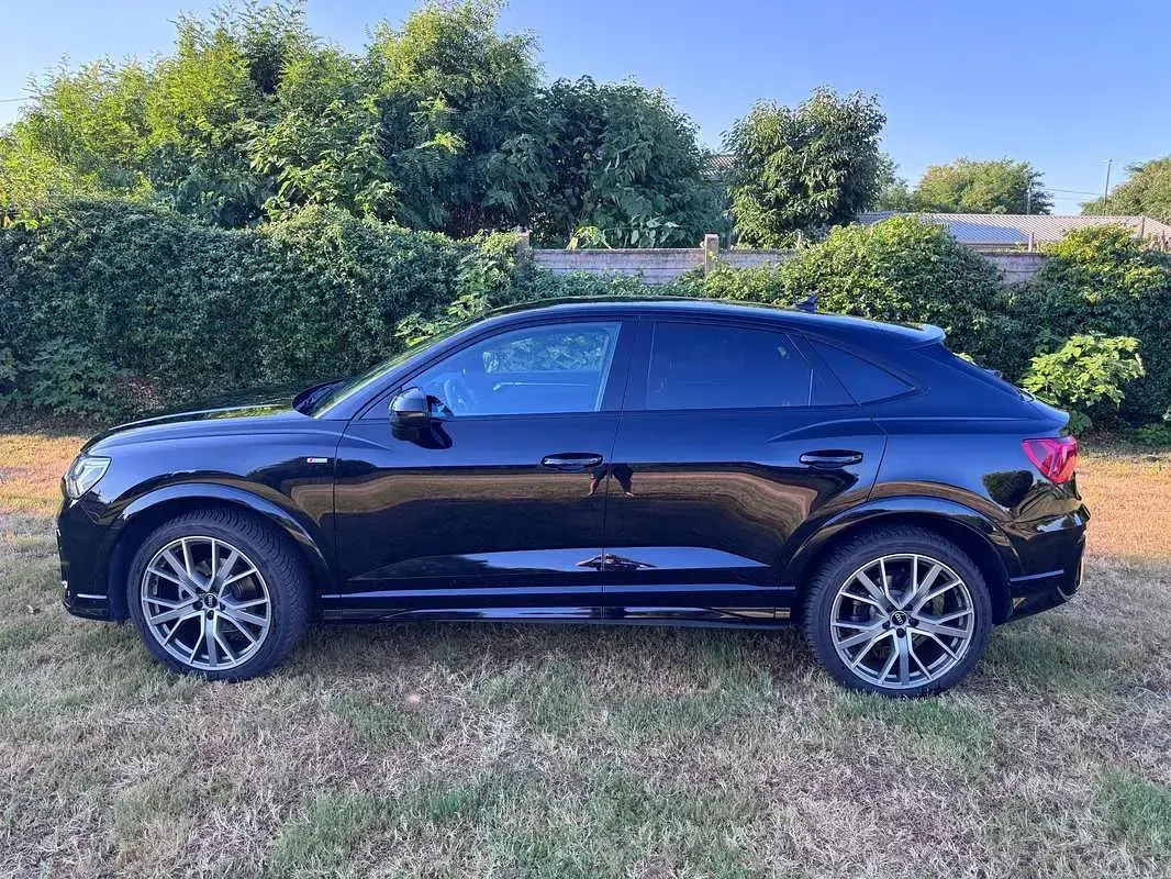 Usata Audi Q3 Sportback Business Plus 150 CV (110 kW) 2022 Nero SUV