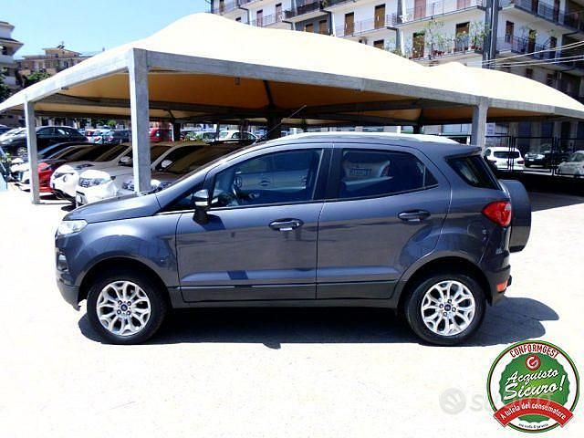 Usata Ford Ecosport Titanium 90 CV (66 kW) 2015 Grigio SUV