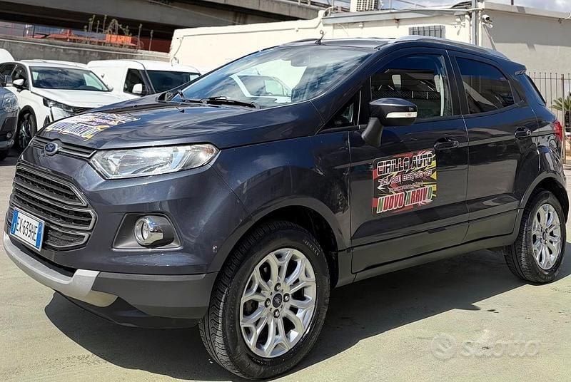 Usata Ford Ecosport Titanium 90 CV (66 kW) 2014 Grigio SUV
