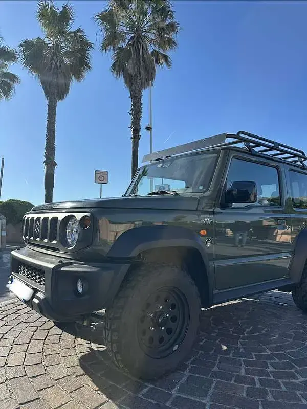 Usata Suzuki Jimny 102 CV (75 kW) 2018 Verde SUV